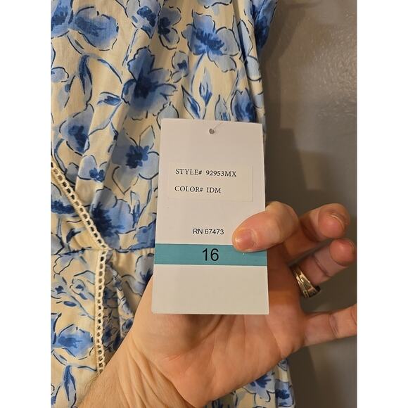 NWT Maison Tara Blue Floral V-Neck Ruffle Sleeveless Maxi Dress Womans Size 16 - Picture 6 of 9
